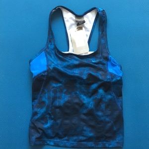 Nike Swift Tank Small size (4-6)